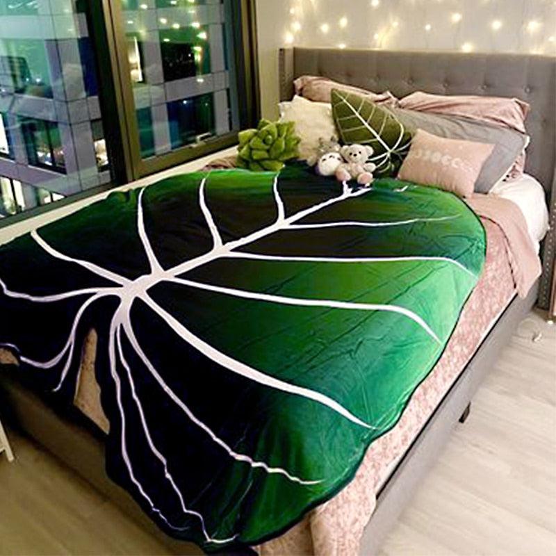Giant Polyester Leaf Blanket