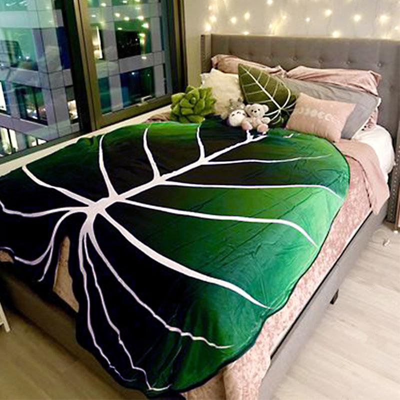 Giant Polyester Leaf Blanket