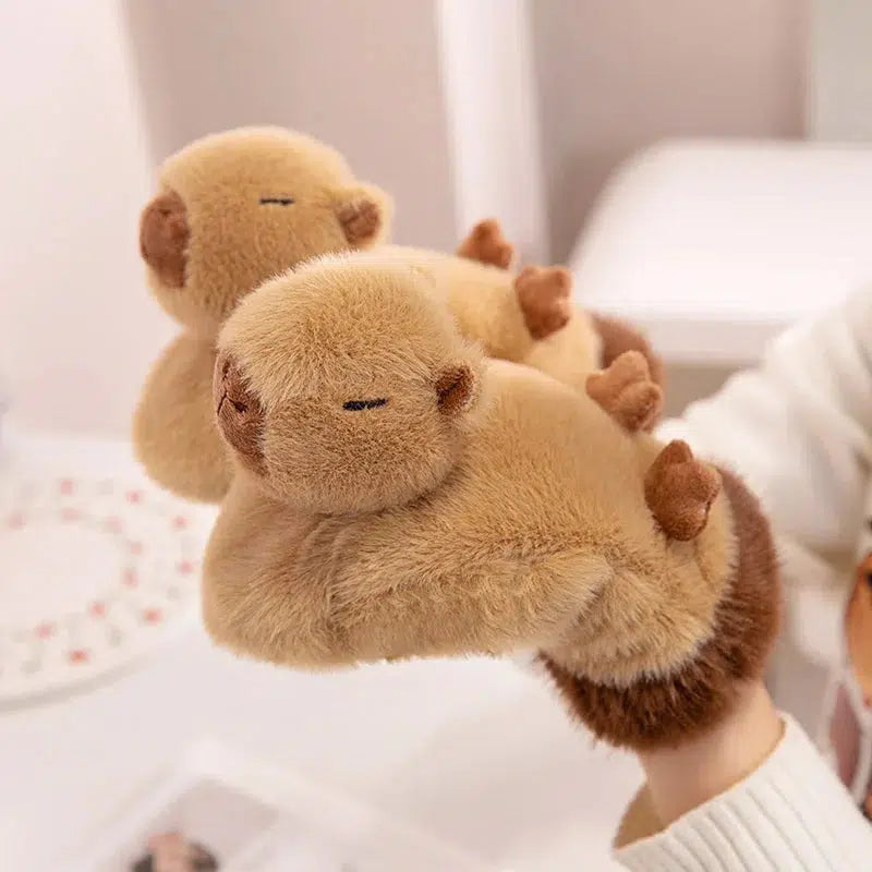 Capybara Plush Gloves