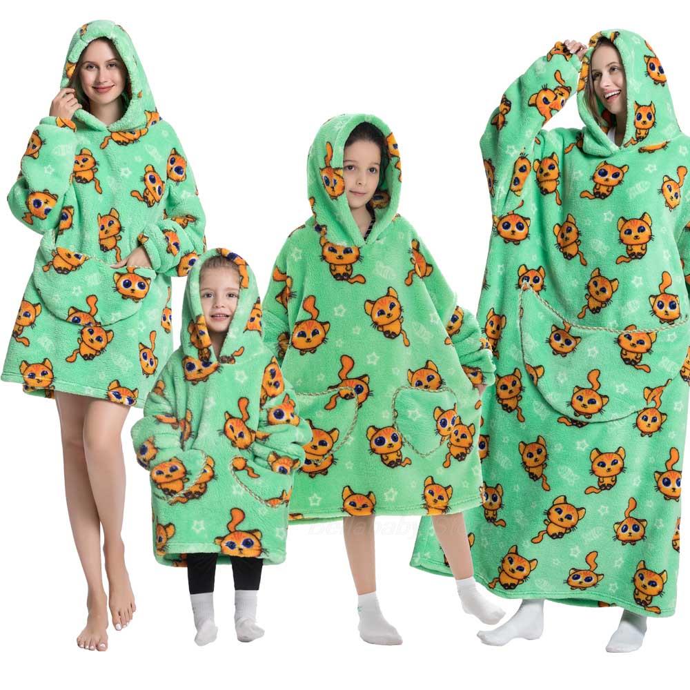 Comfy Cloak - Oversized Hooded Blanket