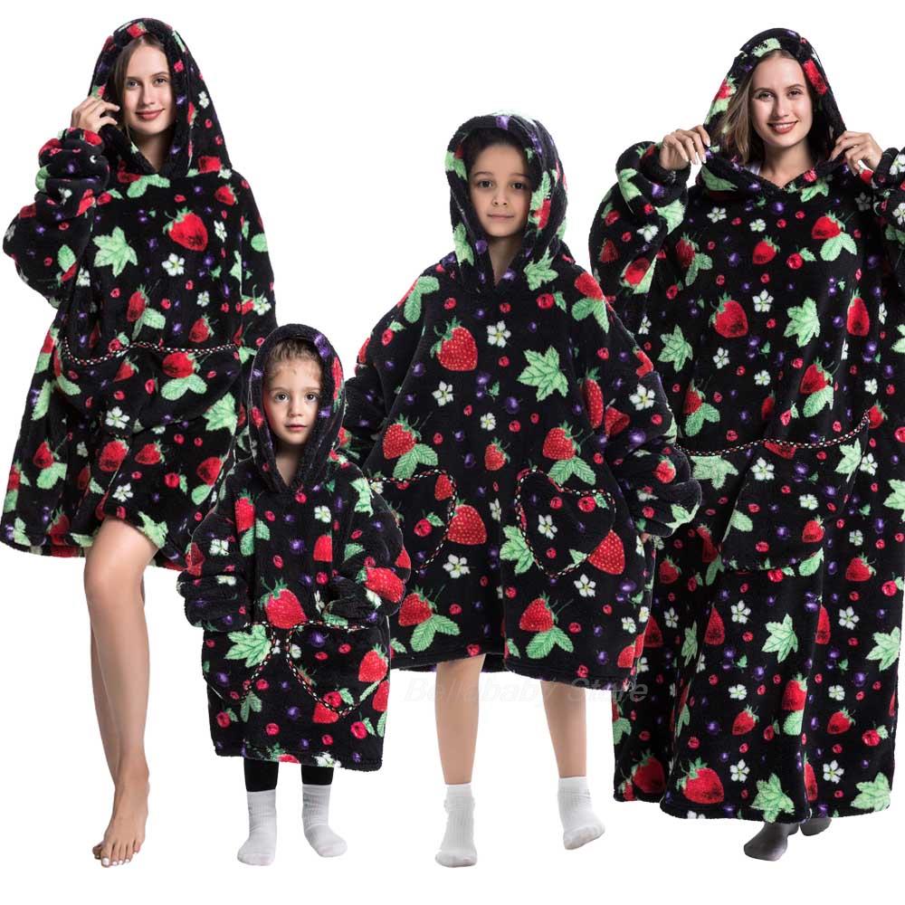 Comfy Cloak - Oversized Hooded Blanket